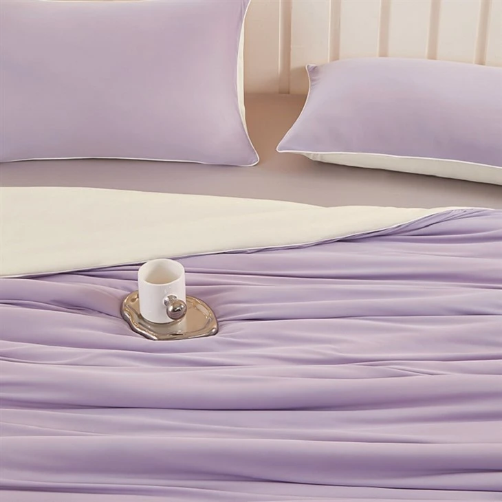 Light Weight Comforter For Summer high quality Light Weight Comforter For Summer high quality